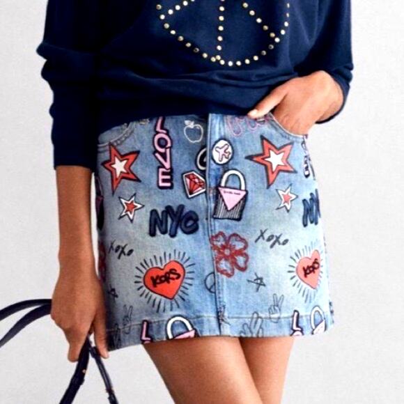 Michael Kors NYC Pop Art Denim Skirt Light blue wash size 8 - Picture 1 of 16